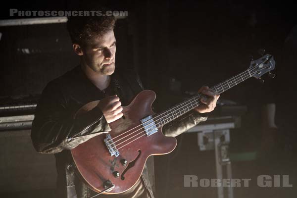 BLACK REBEL MOTORCYCLE CLUB - 2013-03-16 - PARIS - Le Trianon - Robert Levon Been